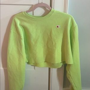 Cropped Champion Sweatshirt